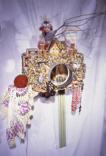 Visit's to Aunt Caroline's HouseWapakoneta is the home town of Neil Armstrong, first man on the Moon. Take it from there... 