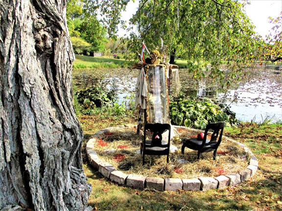 Sliepner Family Living Room (distance view)