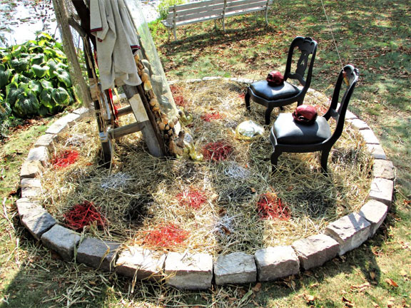 Sliepner Family Living Room (close-up)