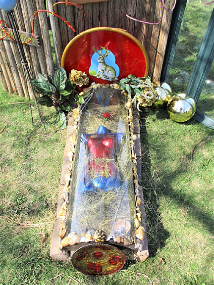 Large Whimsy (detail 1)